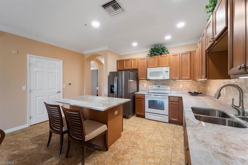 14981 Reflection Key CIR # 322, FORT MYERS FL 33907-24