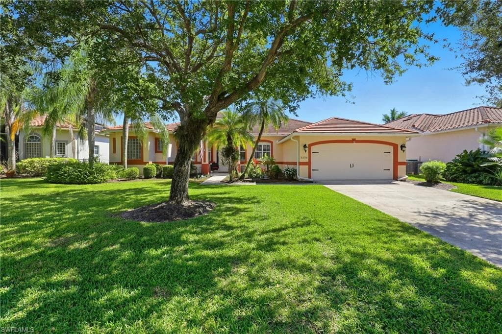 3236 Potomac CT, NAPLES FL 34120-2