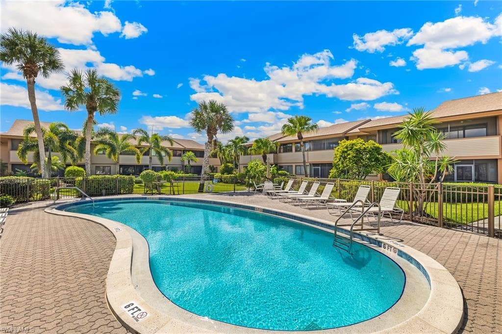 64 4th ST # A201, BONITA SPRINGS FL 34134-19