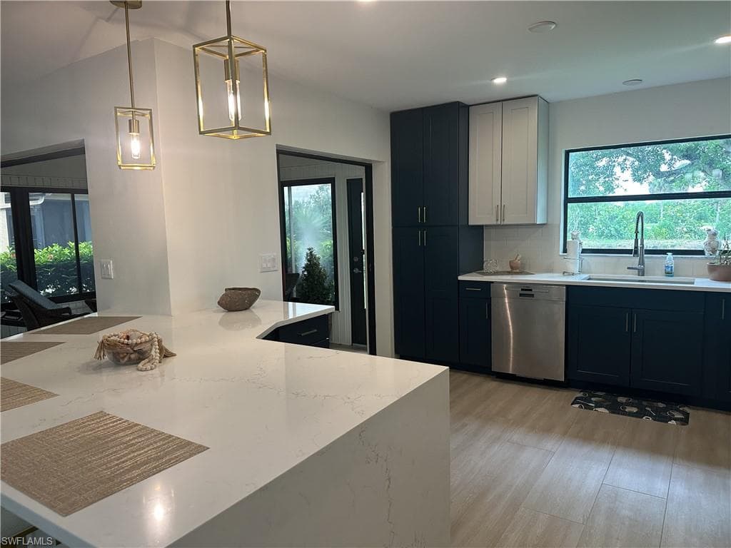 11971 Caravel CIR, FORT MYERS FL 33908-5