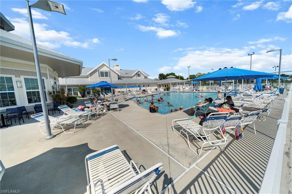 370 Nicklaus BLVD, NORTH FORT MYERS FL 33903-24