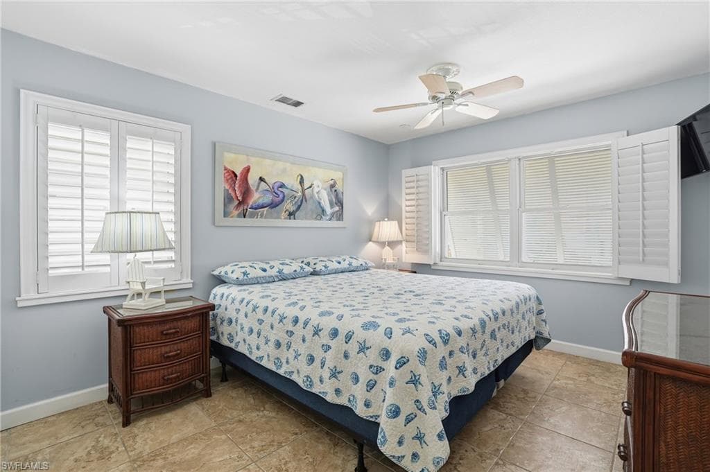 850 Oak ST, FORT MYERS BEACH FL 33931-15