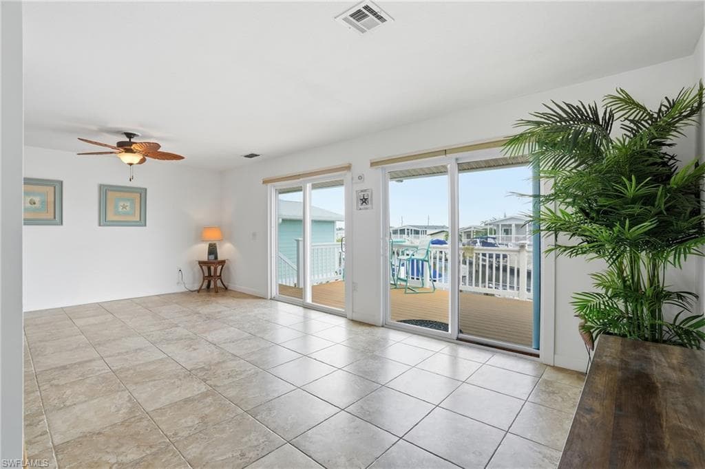 850 Oak ST, FORT MYERS BEACH FL 33931-6