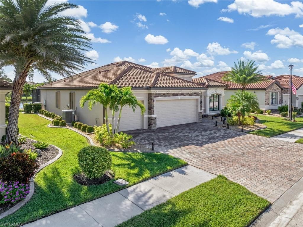 20460 Granlago DR, VENICE FL 34293-43
