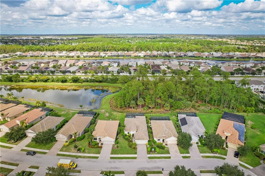 3585 Canopy CIR, NAPLES FL 34120-4