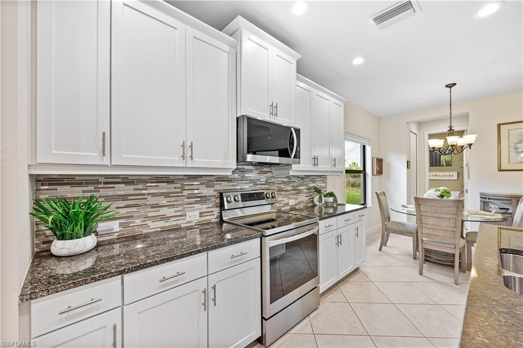 3585 Canopy CIR, NAPLES FL 34120-23