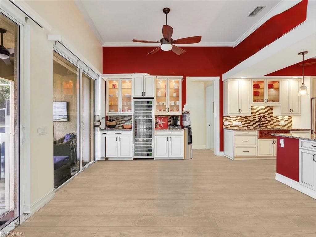 14815 Carducci CT, BONITA SPRINGS FL 34135-15