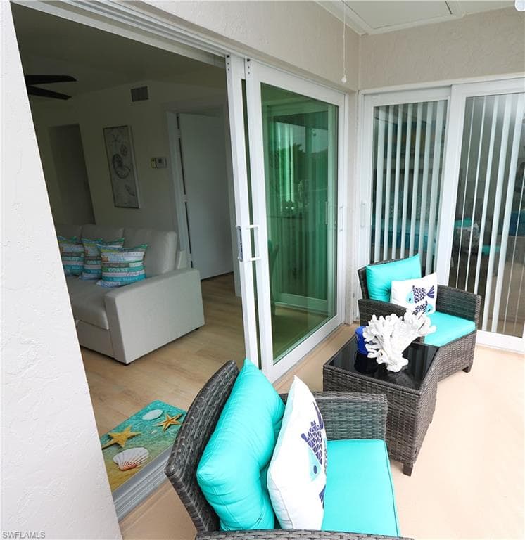 2235 San Marco RD # 204, MARCO ISLAND FL 34145-33