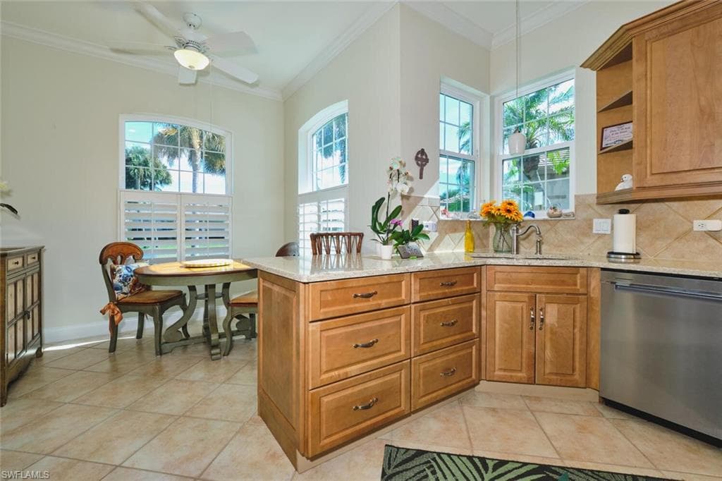 16420 Edgemont DR, FORT MYERS FL 33908-26