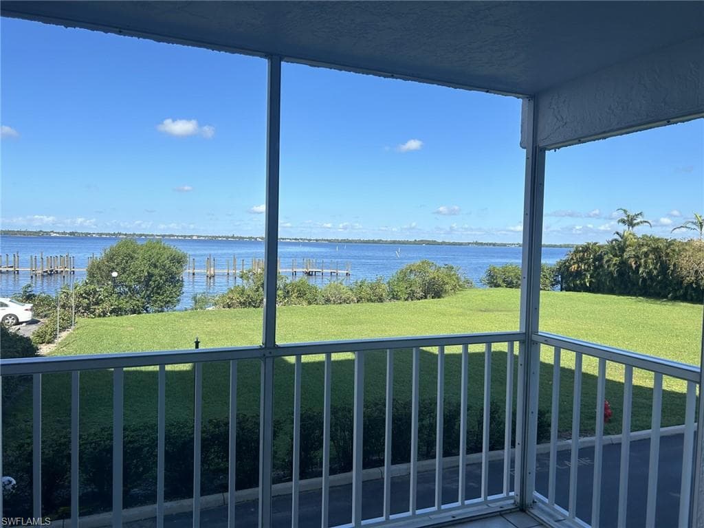 2885 Palm Beach BLVD # 103, FORT MYERS FL 33916-5