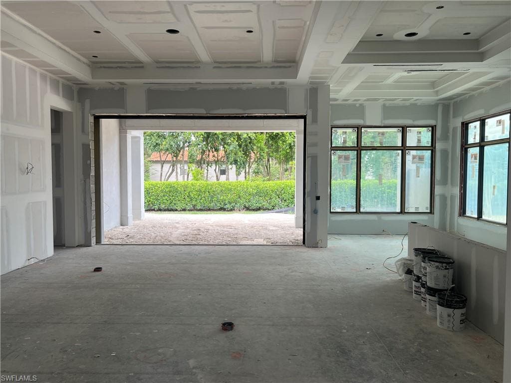 6654 Palisades AVE, NAPLES FL 34109-3