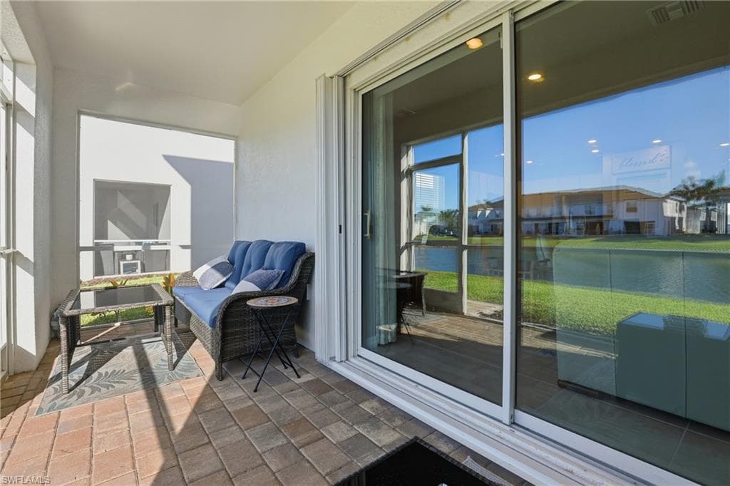 15388 Wildflower CIR, NAPLES FL 34119-33