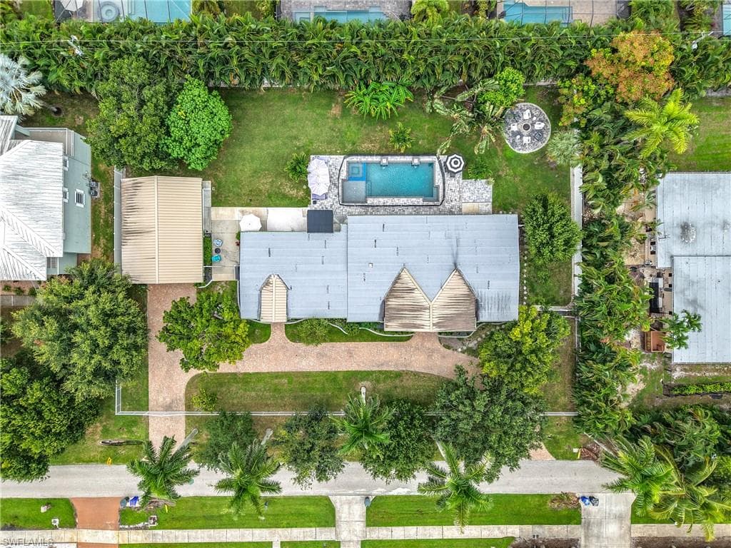1325 Caloosa Vista RD, FORT MYERS FL 33901-47