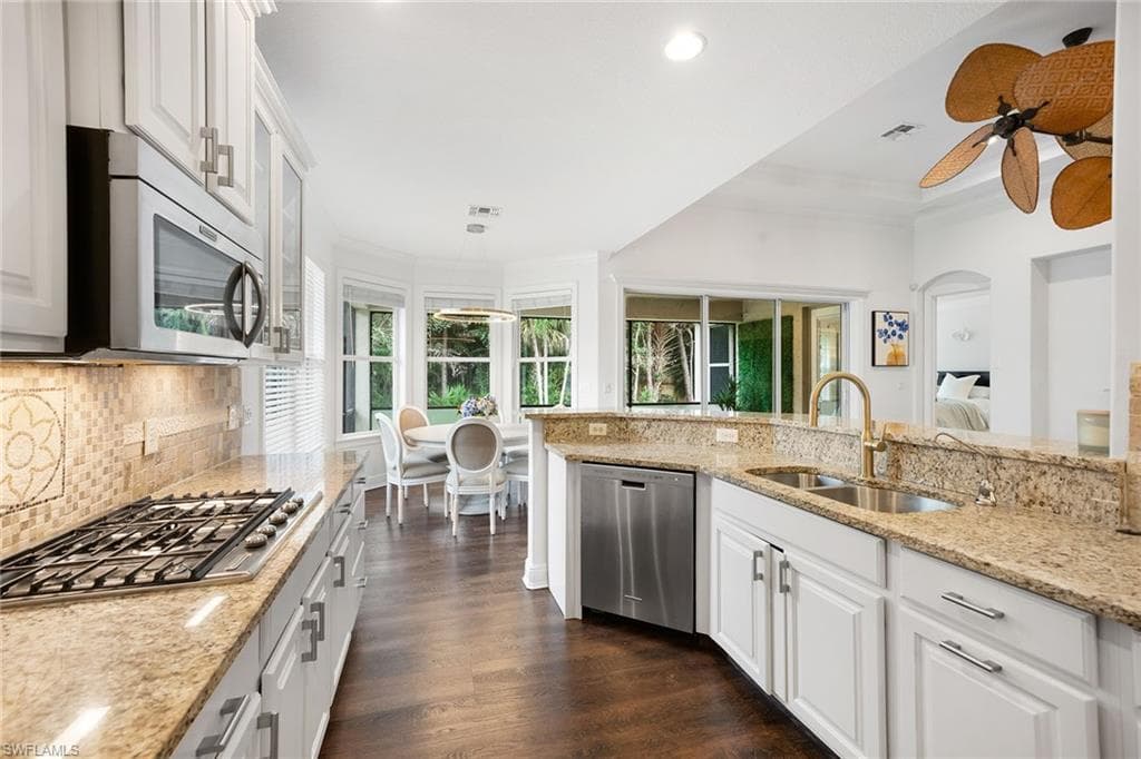 12771 Aviano DR-17
