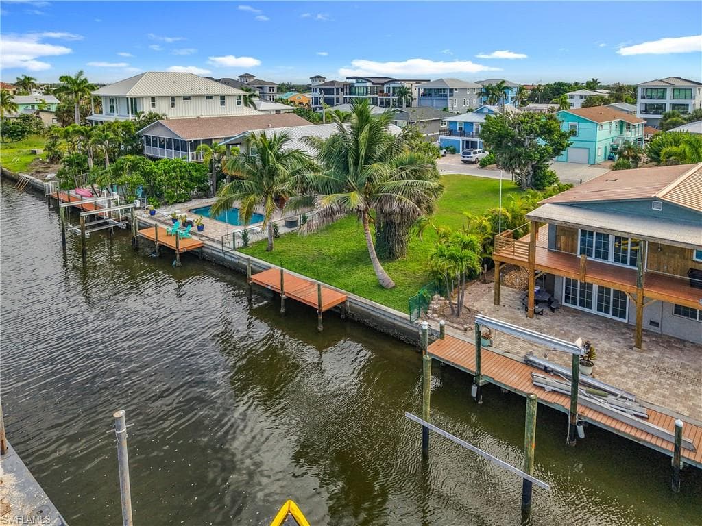 219 Primo DR, FORT MYERS BEACH FL 33931-15