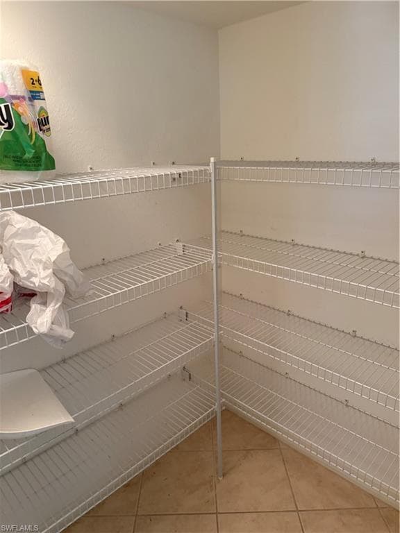15155 Summit Place CIR # 232, NAPLES FL 34119-5