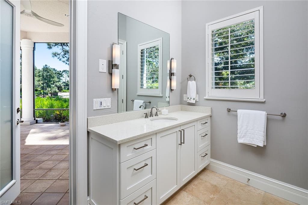 11617 Useppa CT, NAPLES FL 34110-23