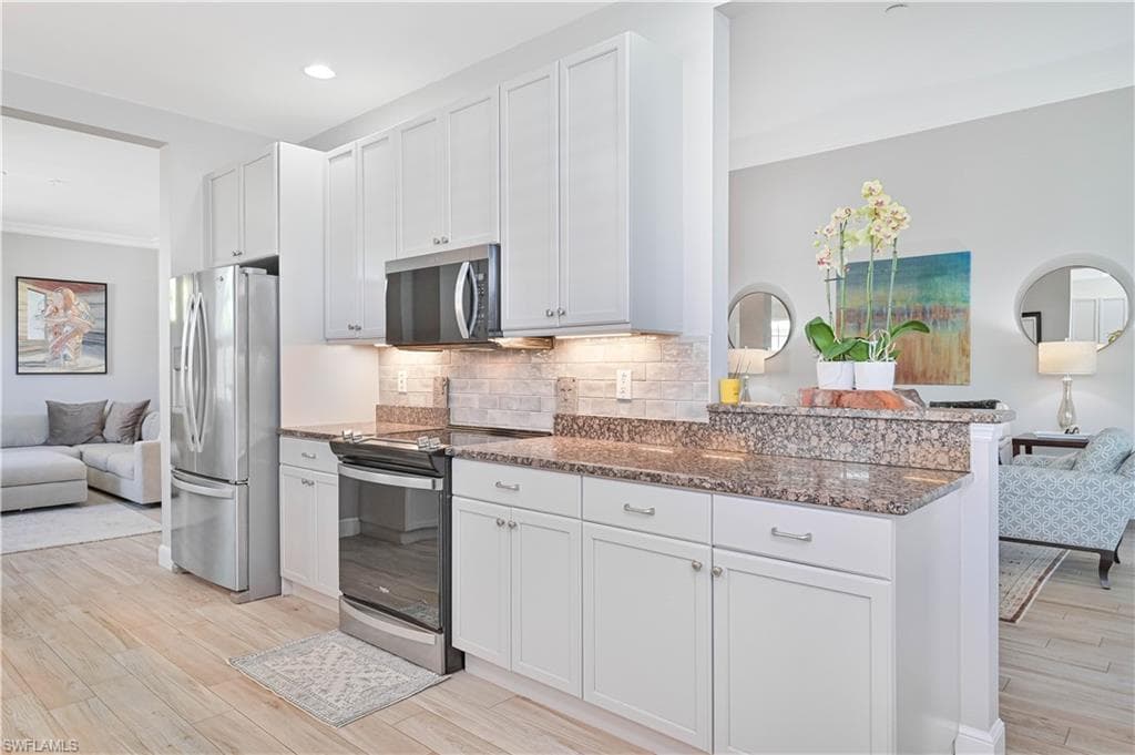 18900 Bay Woods Lake DR # 203, FORT MYERS FL 33908-14