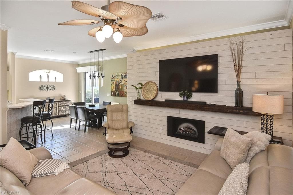 8156 Woodridge Pointe DR, FORT MYERS FL 33912-4