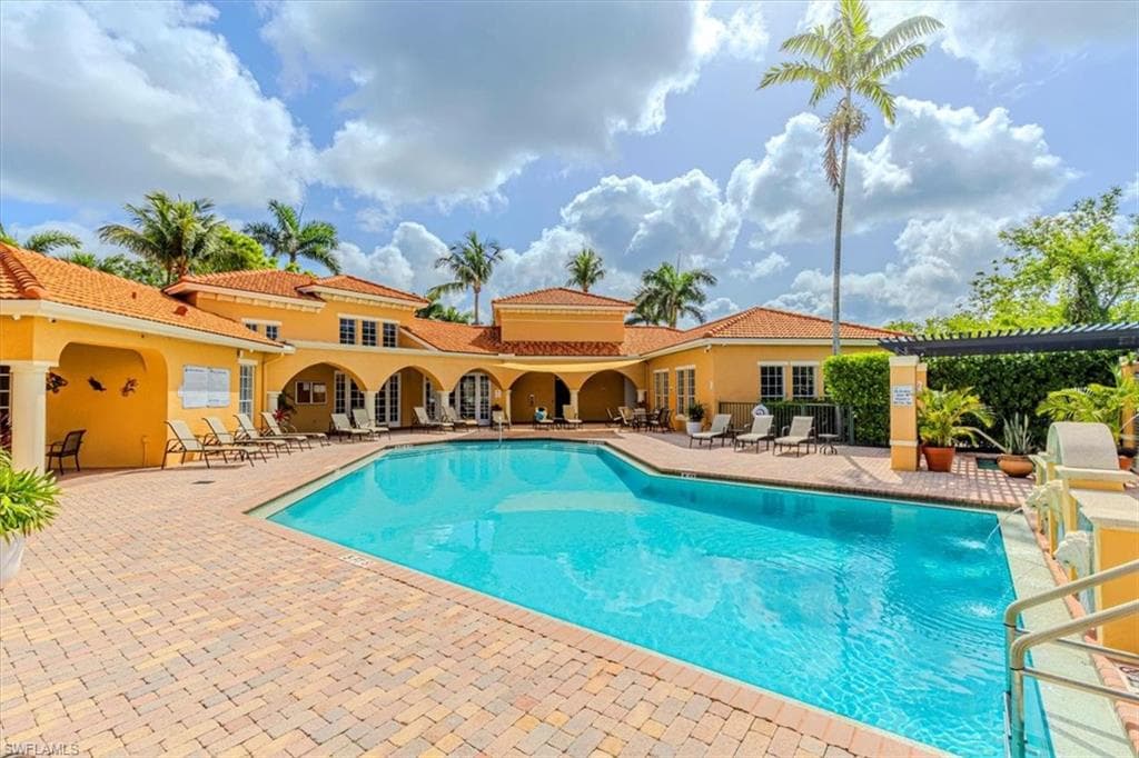 8754 River Homes LN # 8105, BONITA SPRINGS FL 34135-26