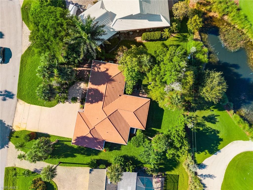 77 Cypress Point DR, NAPLES FL 34105-7