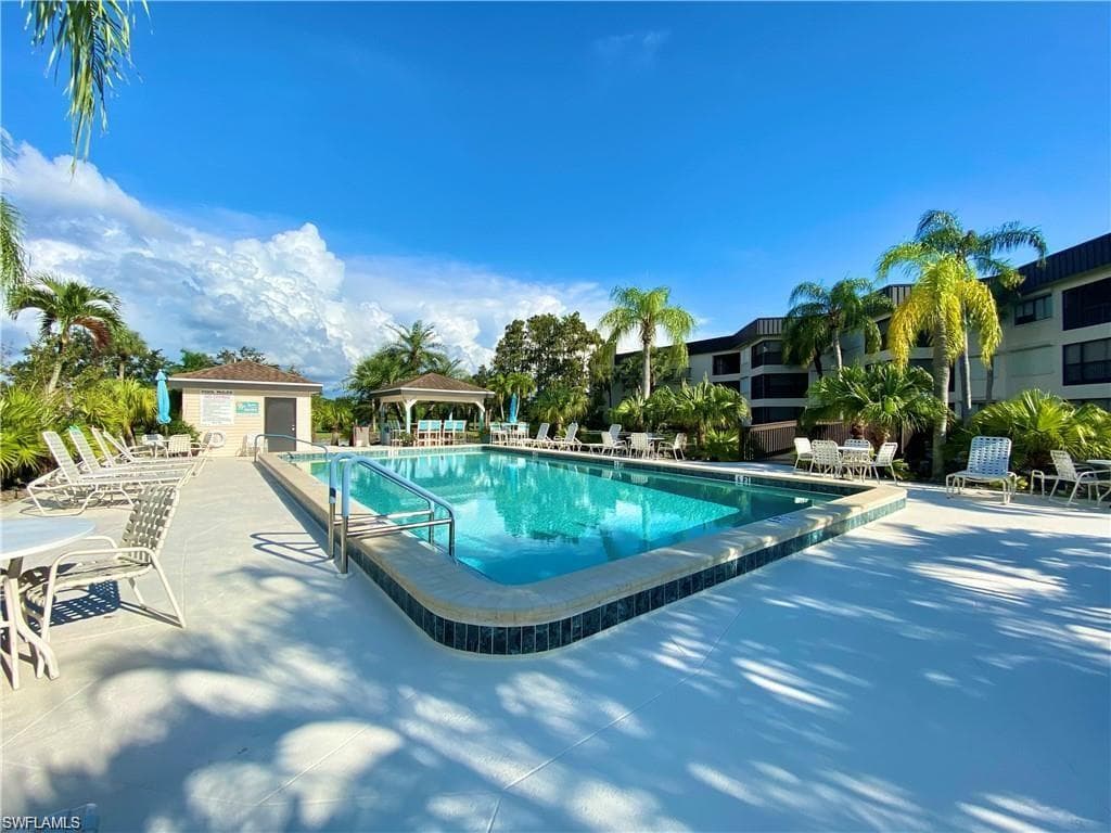 6979 Winkler RD # 117, FORT MYERS FL 33919-15