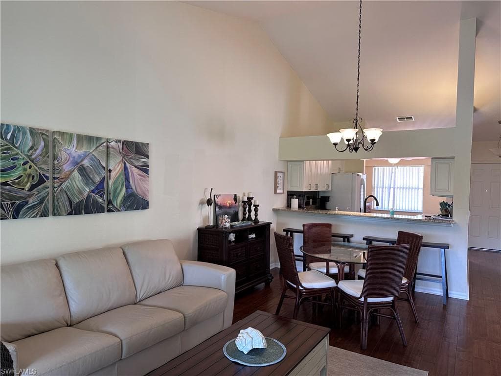 321 Robin Hood CIR # 201, NAPLES FL 34104-1
