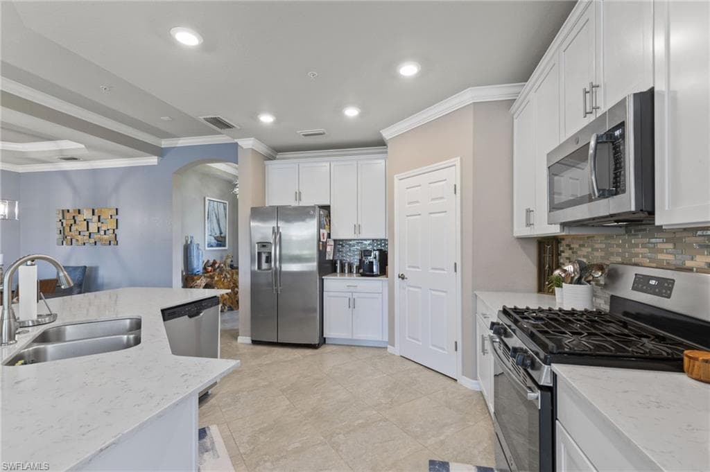 2149 Frangipani CIR 101-6