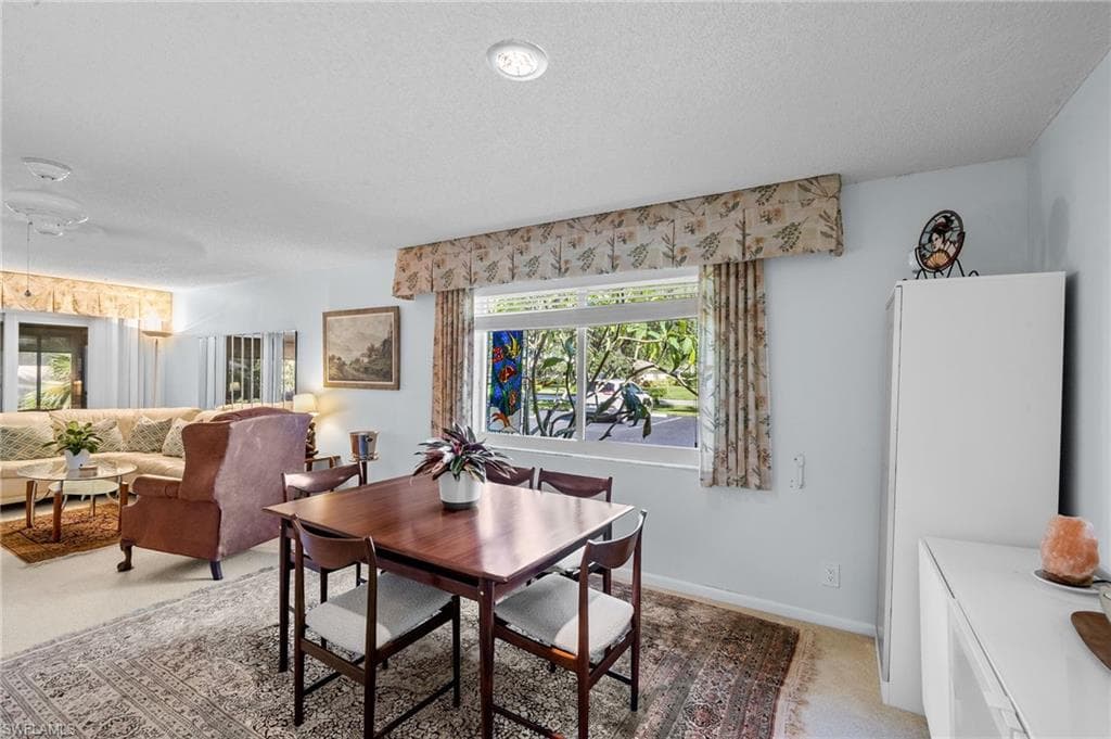 50 Glades BLVD # 1, NAPLES FL 34112-11