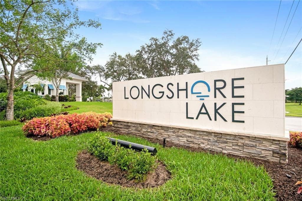 4594 Snowy Egret DR, NAPLES FL 34119-35