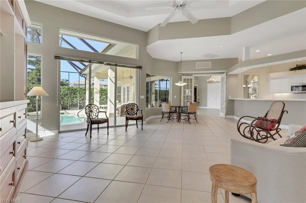 4594 Snowy Egret DR, NAPLES FL 34119-9