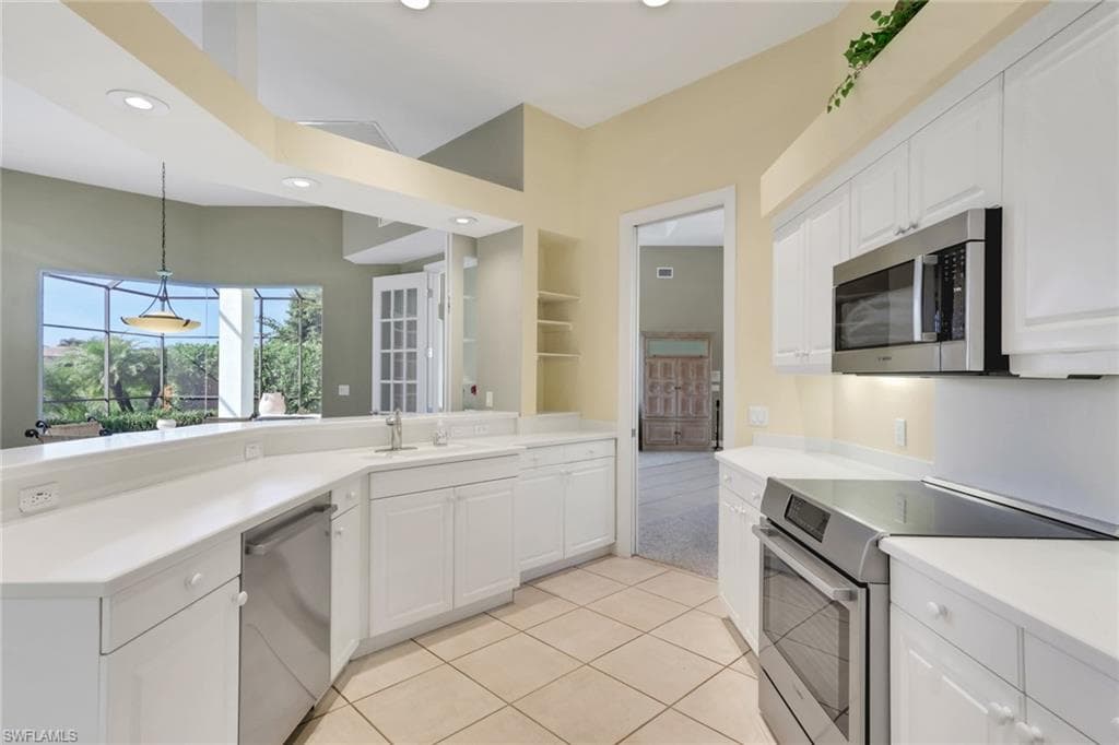 4594 Snowy Egret DR, NAPLES FL 34119-3