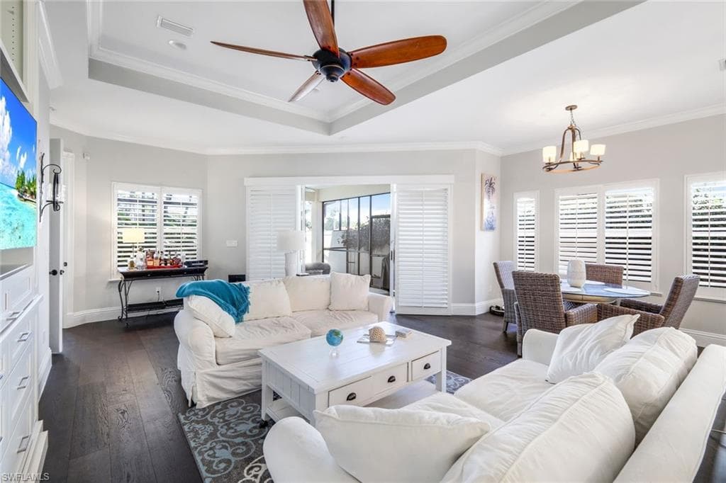 915 Fountain RUN, NAPLES FL 34119-5