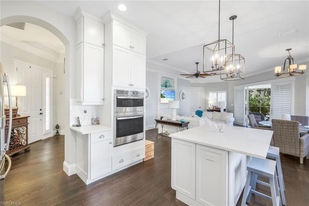915 Fountain RUN, NAPLES FL 34119-10