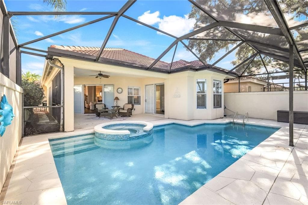 915 Fountain RUN, NAPLES FL 34119-20
