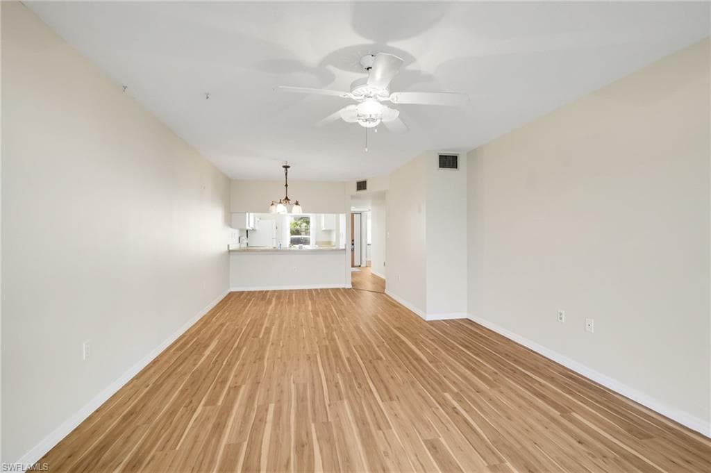 9270 Lake Park DR # 101, FORT MYERS FL 33919-2