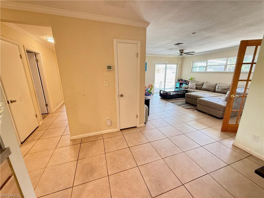 320 Hollywood ST, LEHIGH ACRES FL 33936-15