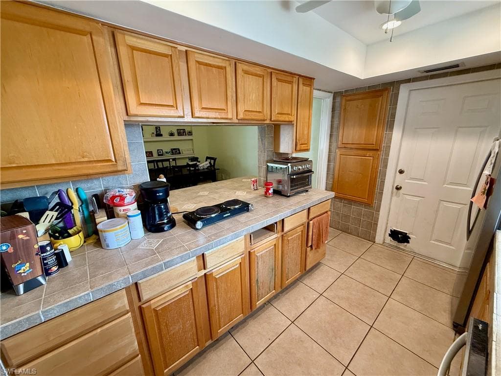 320 Hollywood ST, LEHIGH ACRES FL 33936-13
