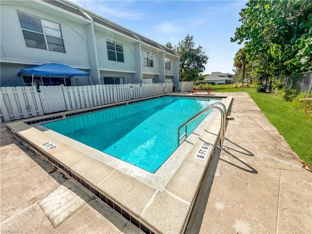 1123 SW 48th TER # 103, CAPE CORAL FL 33914-1
