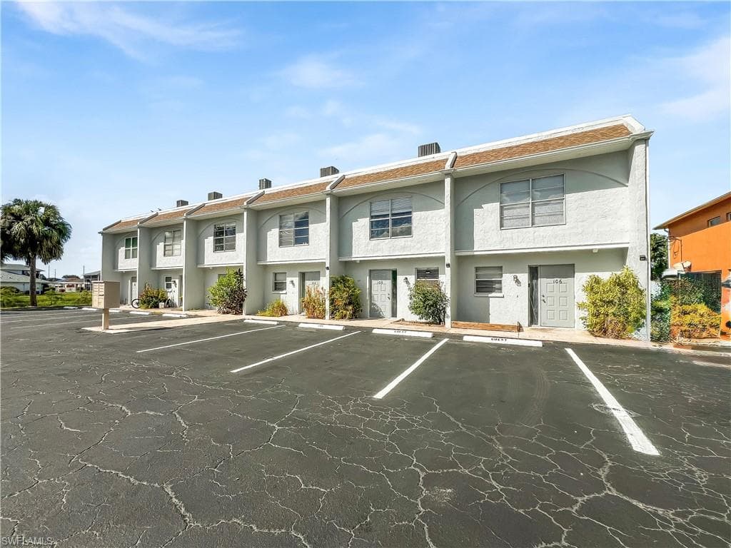 1123 SW 48th TER # 103, CAPE CORAL FL 33914-32