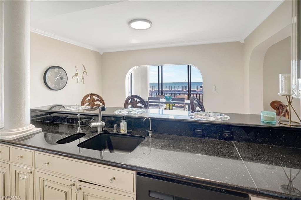 1920 Virginia AVE # 101, FORT MYERS FL 33901-19