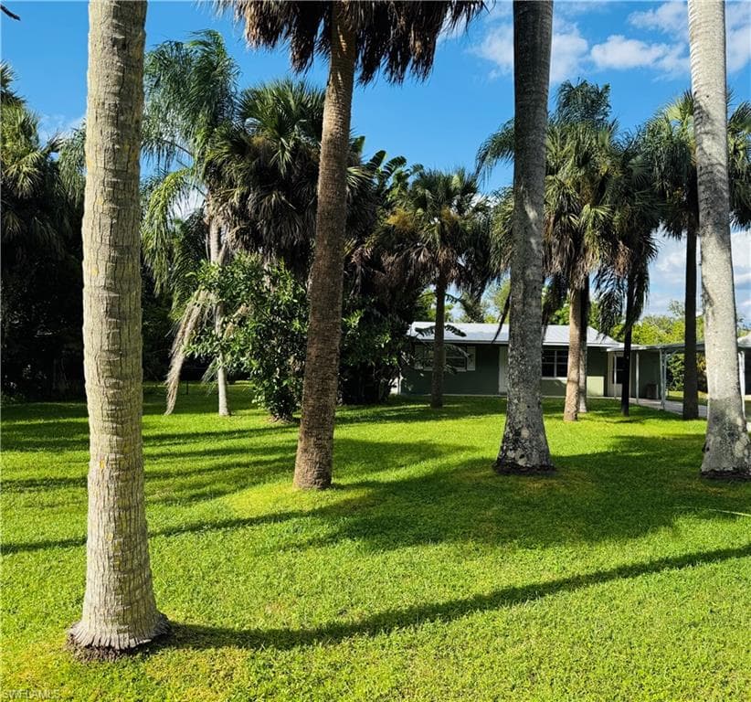 4145 Saums DR, NORTH FORT MYERS FL 33903-12