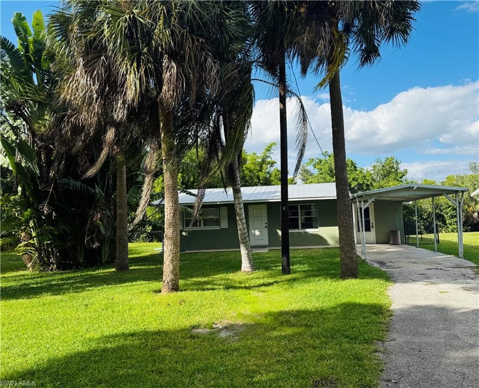 4145 Saums DR, NORTH FORT MYERS FL 33903-16