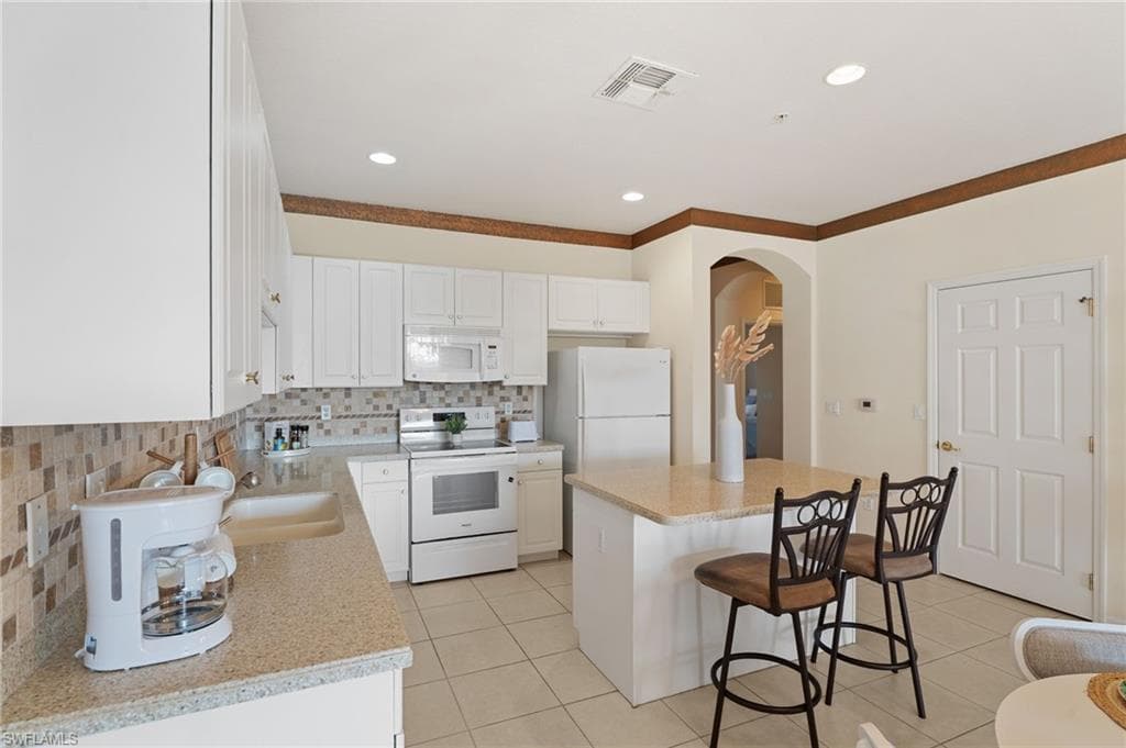 14981 Reflection Key CIR # 335, FORT MYERS FL 33907-12