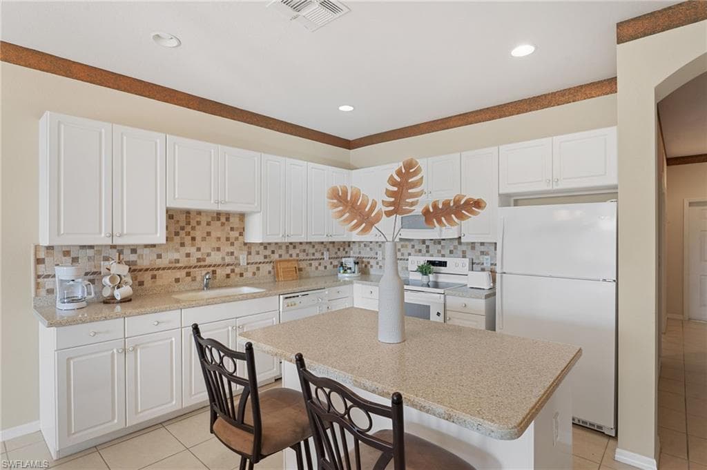14981 Reflection Key CIR # 335, FORT MYERS FL 33907-11