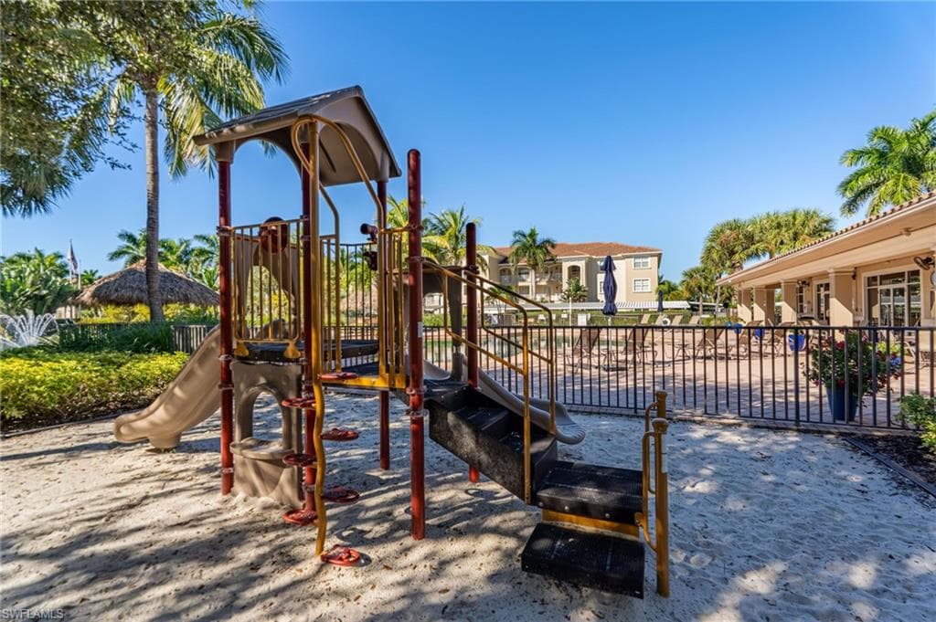 14981 Reflection Key CIR # 335, FORT MYERS FL 33907-36