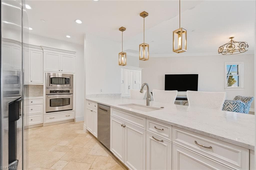 1001 10th AVE S # C1, NAPLES FL 34102-7