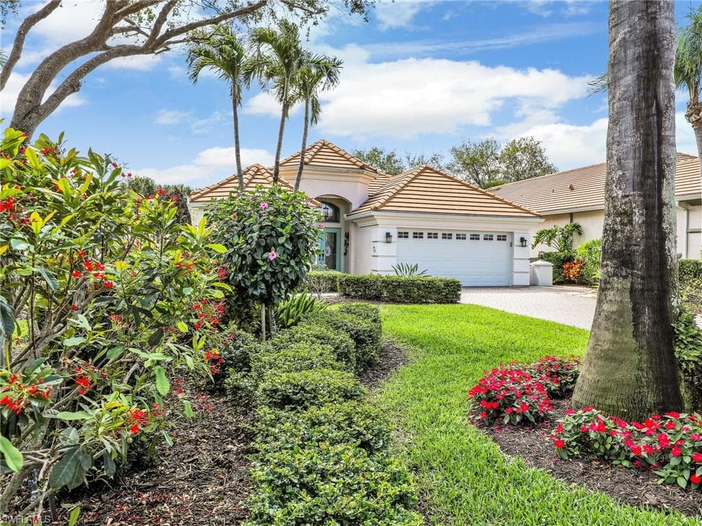 1774 Ivy Pointe CT, NAPLES FL 34109-1