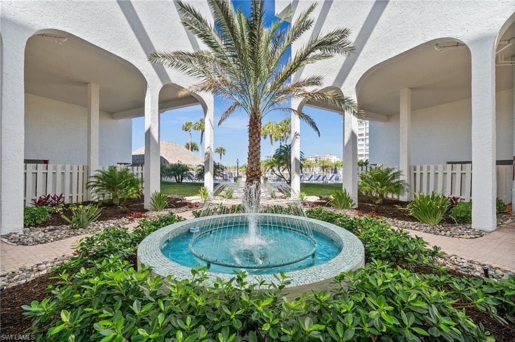 12945 VANDERBILT DR # 306, NAPLES FL 34110-26