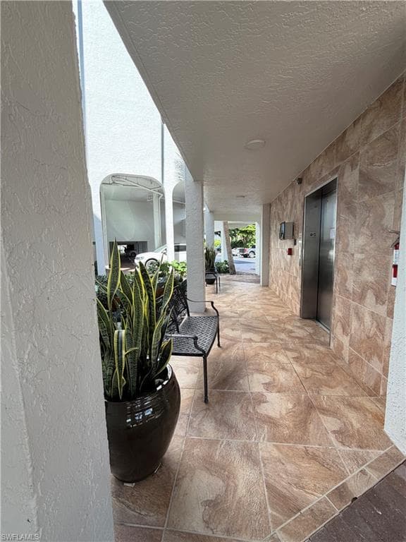 12945 VANDERBILT DR # 306, NAPLES FL 34110-33